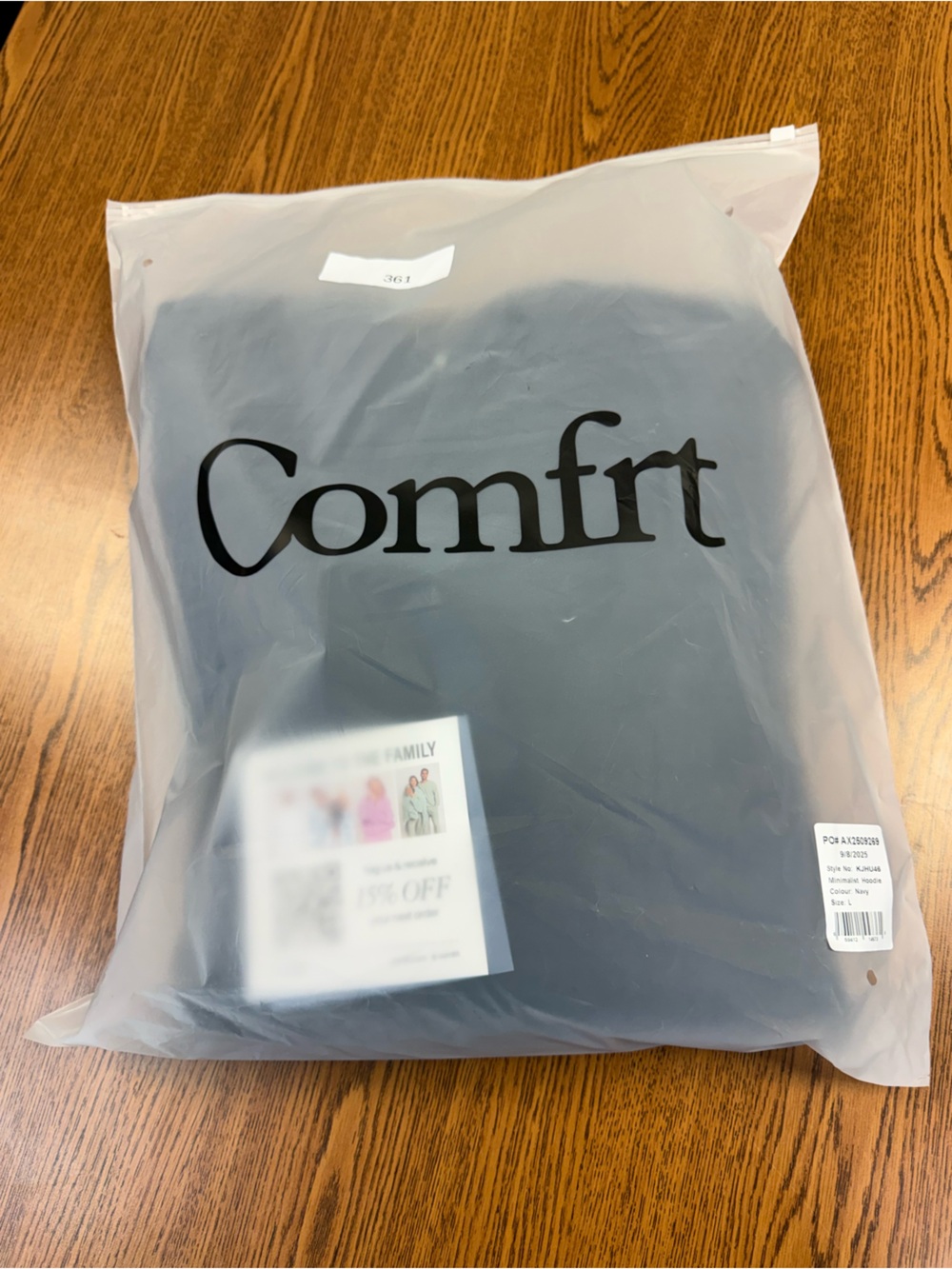 Comfrt Navy Minimalist Hoodie in size Large NWT - Picture 3 of 4
